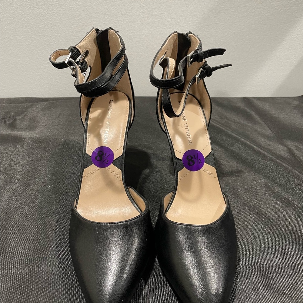 Adrienne Vittadini pumps